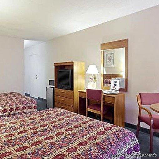 6-new Stanton, Pa Hotel 2*