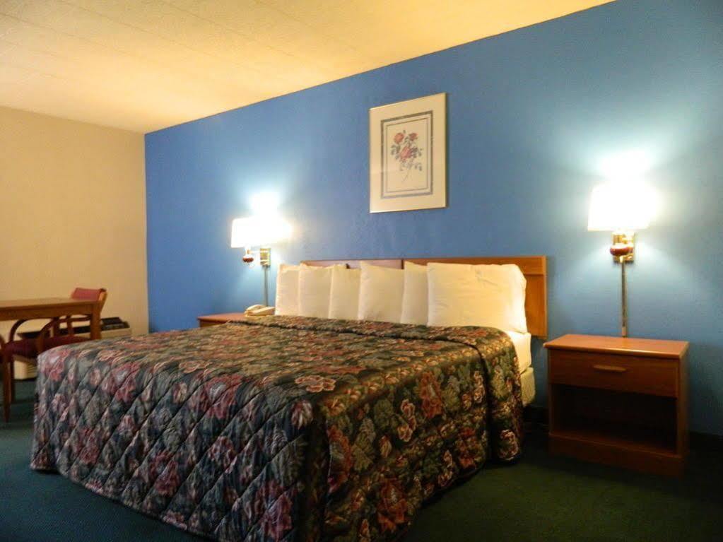 Hotel 6-new Stanton, Pa
